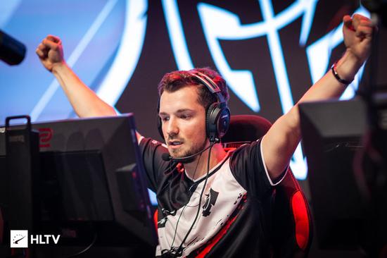 iG战胜JDG重返全球赛场 S15入围赛对决T1