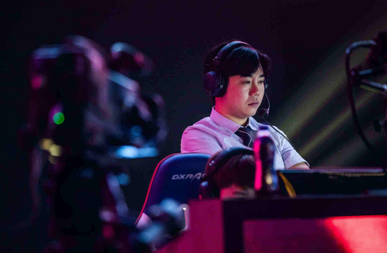 BLG战队荣获2025LPL总决赛冠军