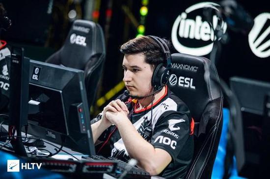 华漕战队电竞世界杯双冠传奇揭秘